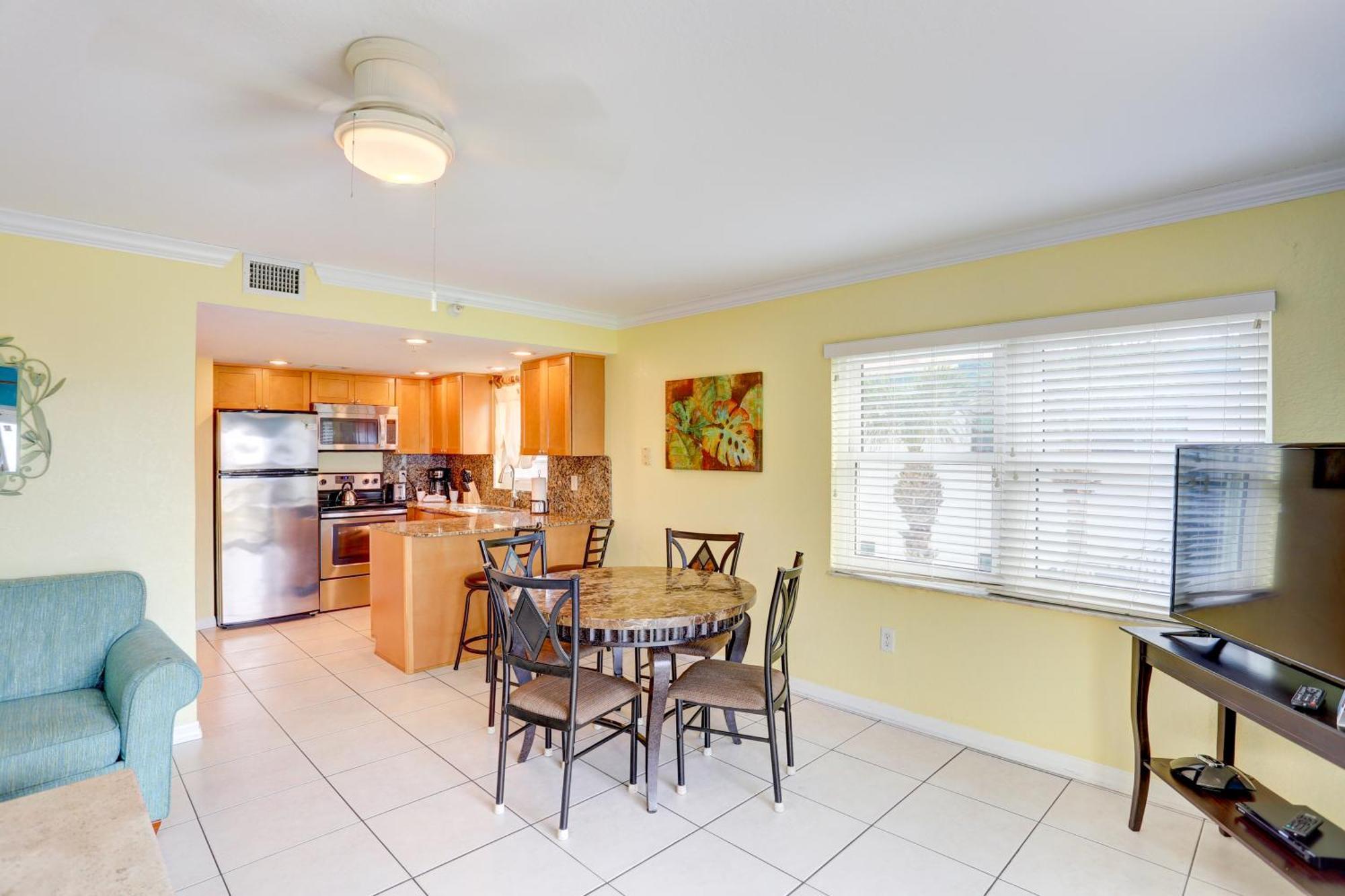 South Beach Condo Hotel By Travel Resort Services, Inc. St. Pete Beach Exterior foto