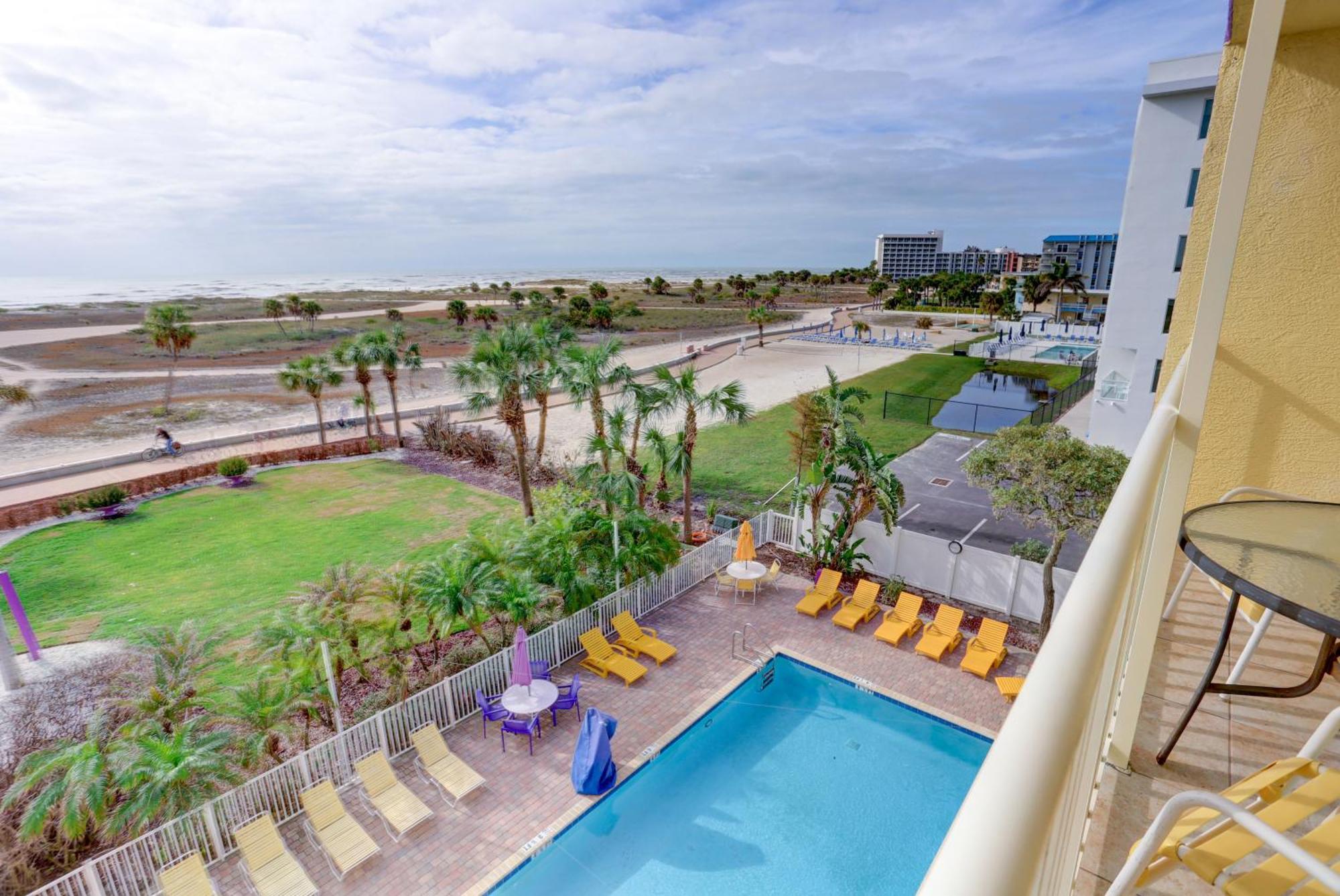 South Beach Condo Hotel By Travel Resort Services, Inc. St. Pete Beach Exterior foto