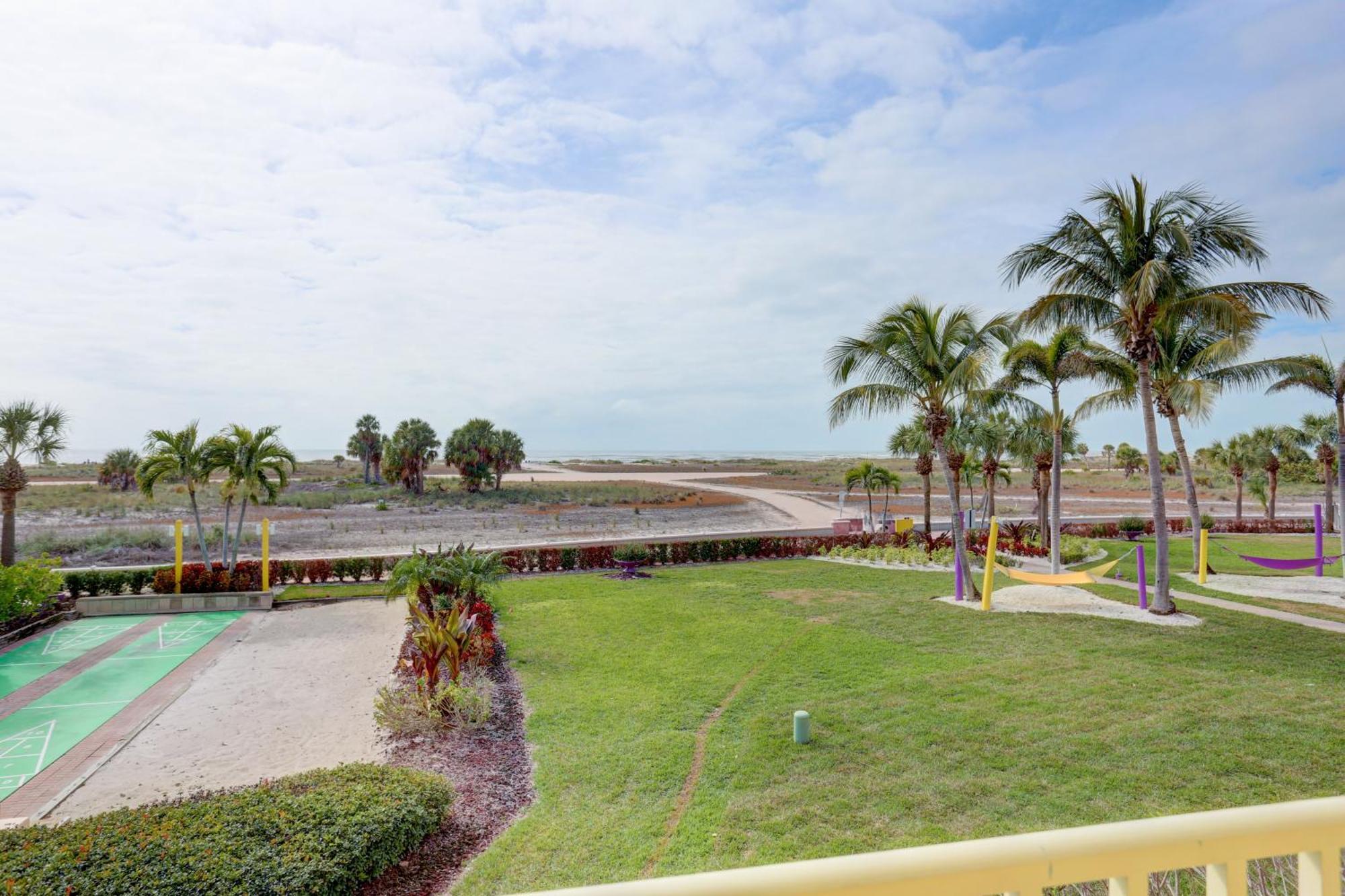 South Beach Condo Hotel By Travel Resort Services, Inc. St. Pete Beach Exterior foto