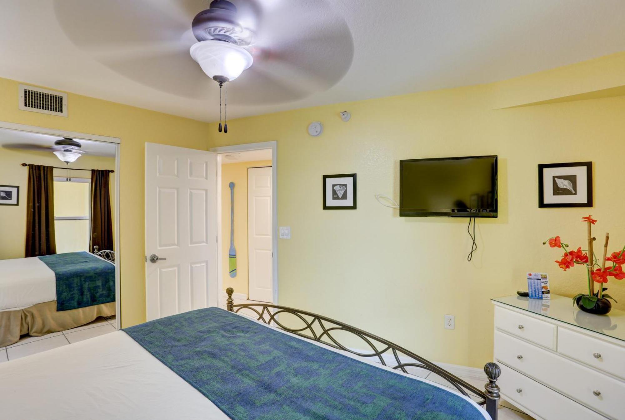 South Beach Condo Hotel By Travel Resort Services, Inc. St. Pete Beach Exterior foto